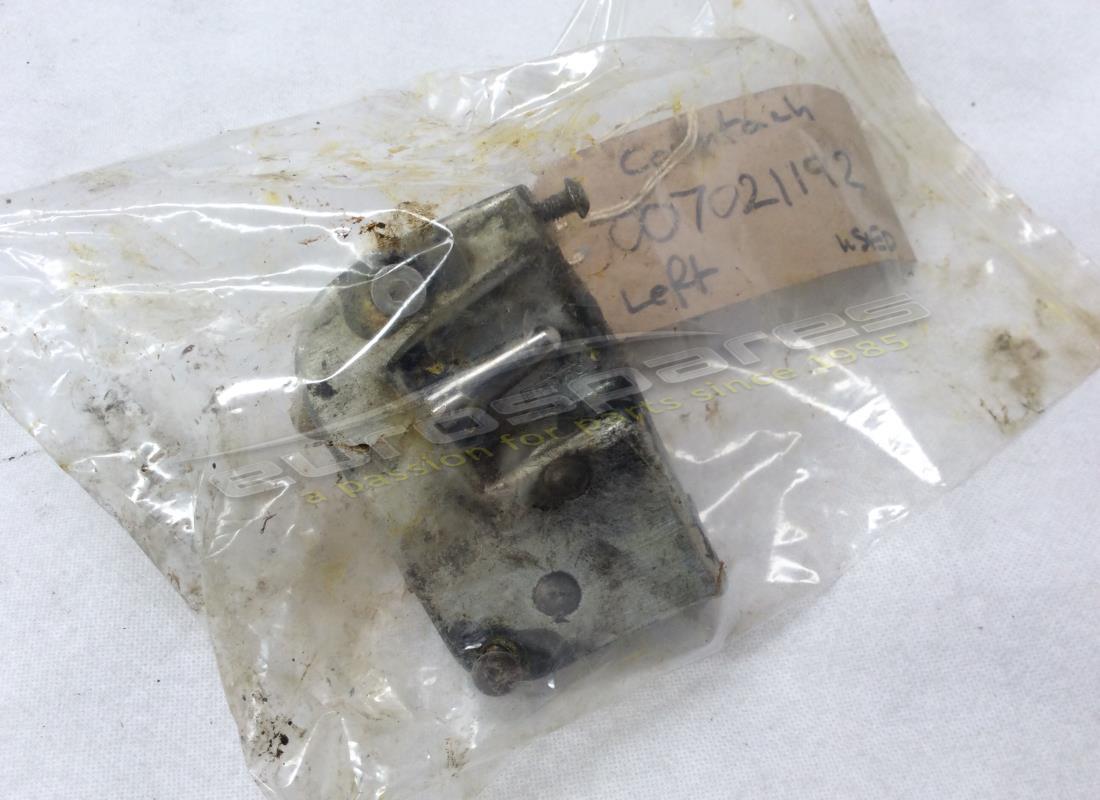 used lamborghini left door locks. part number 007021192 (1)