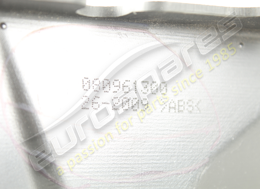 new ferrari rh wheelhouse panel. part number 80961300 (3)