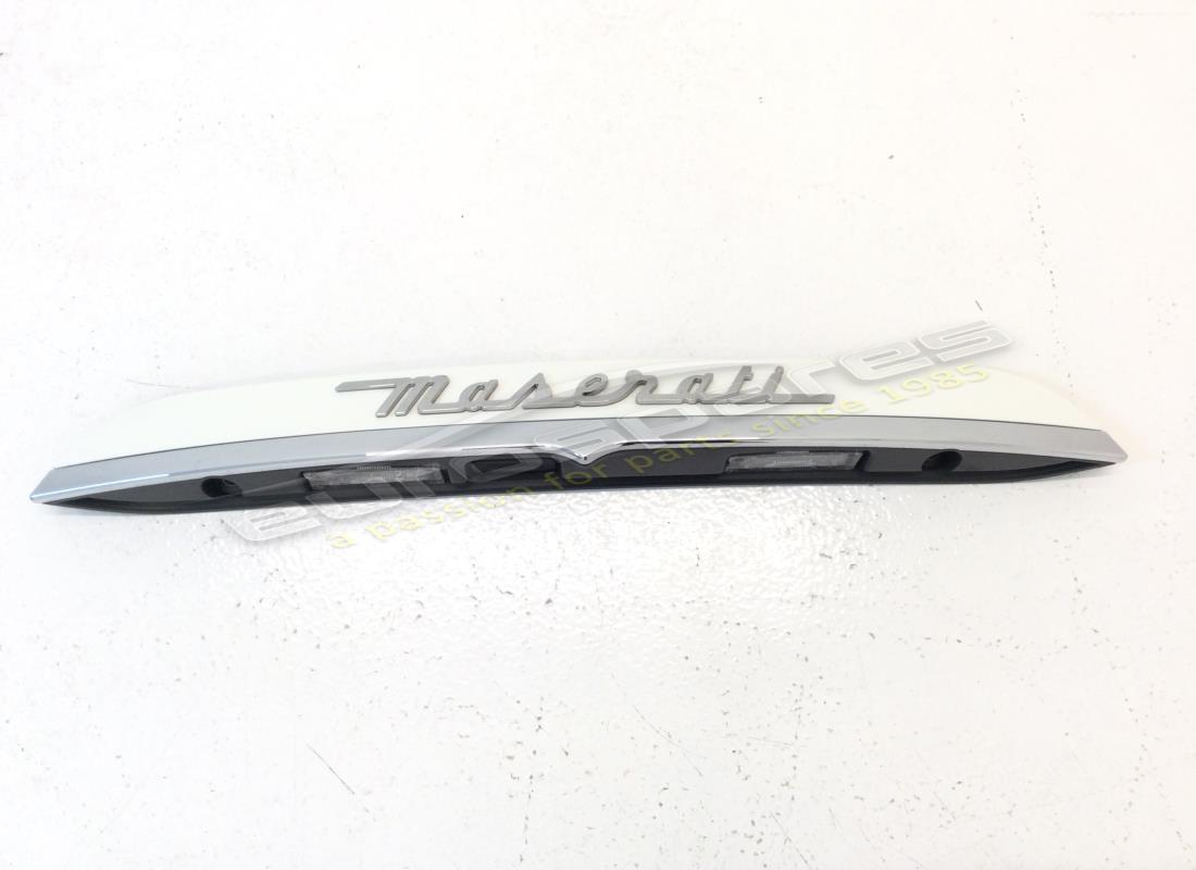 new maserati light bar white. part number 670017262 (1)