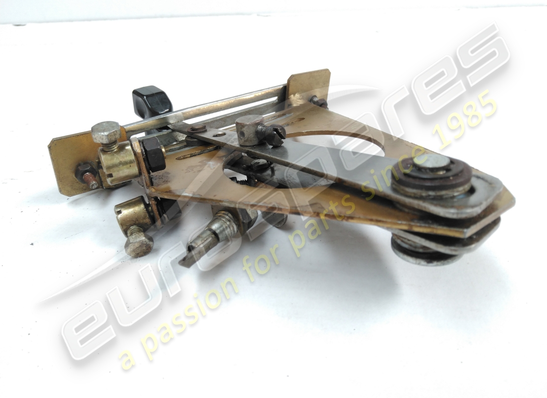 used maserati complessivo supporto e leve comando starter e riscaldamento per guida destra. part number 117bv77222 (3)