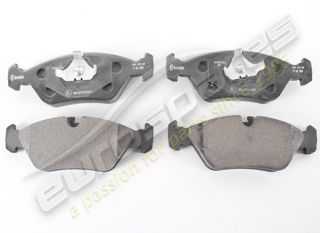new eurospares front brake pads set. part number 310254039 (1)