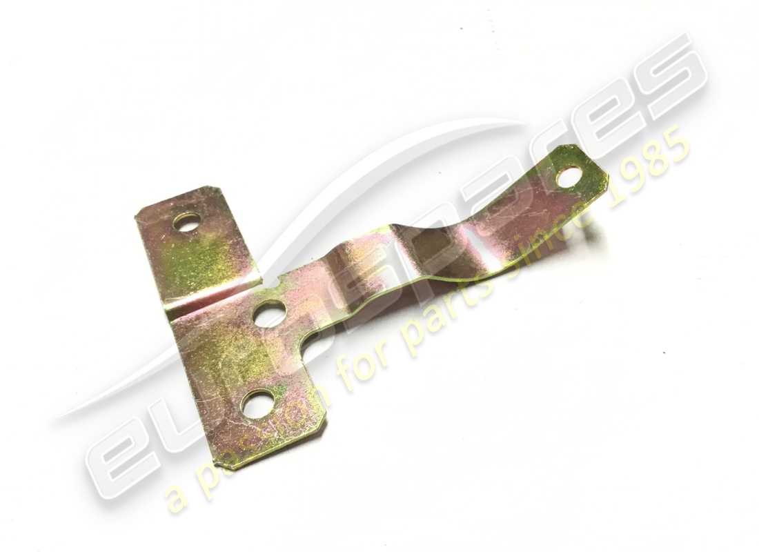 new maserati rh bracket. part number 388300388 (1)