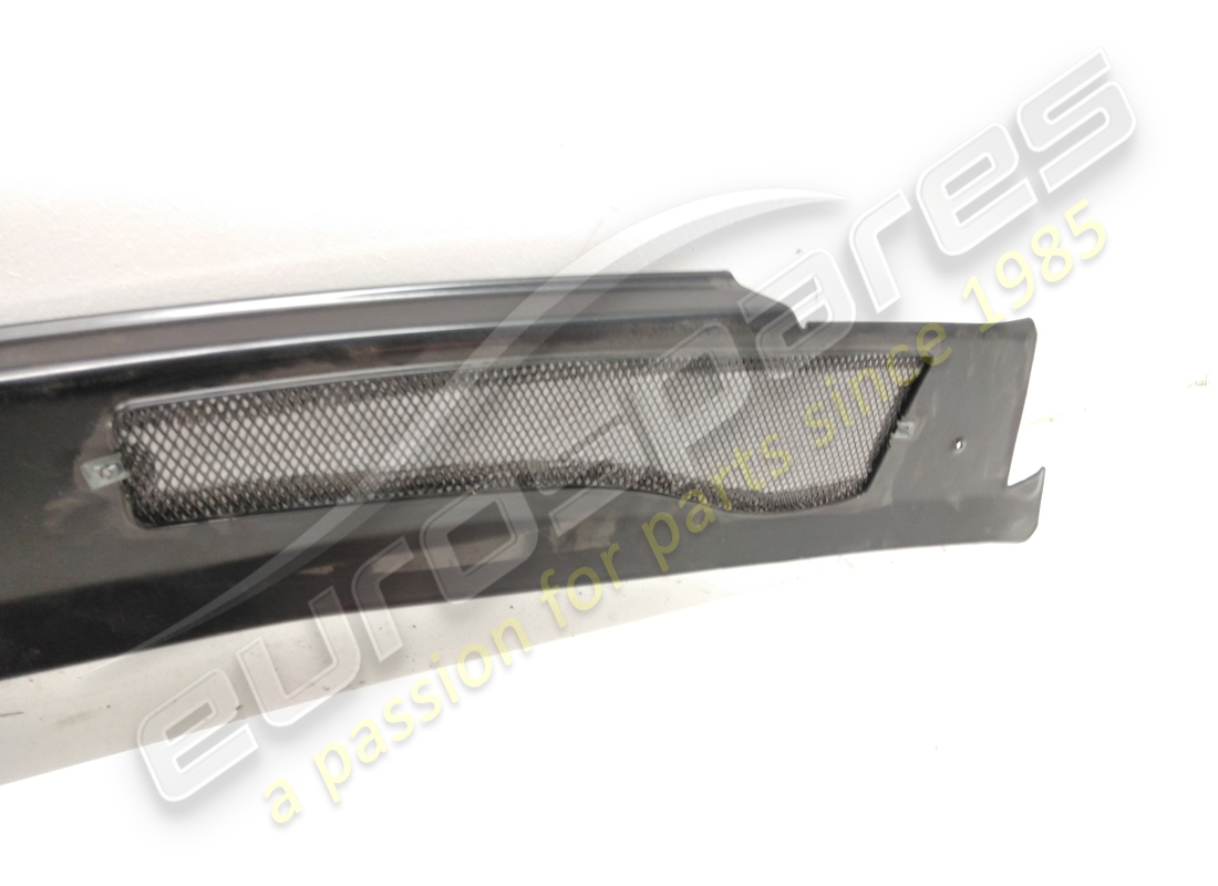 used ferrari rh outer molding for gb/au. part number 65241700 (2)