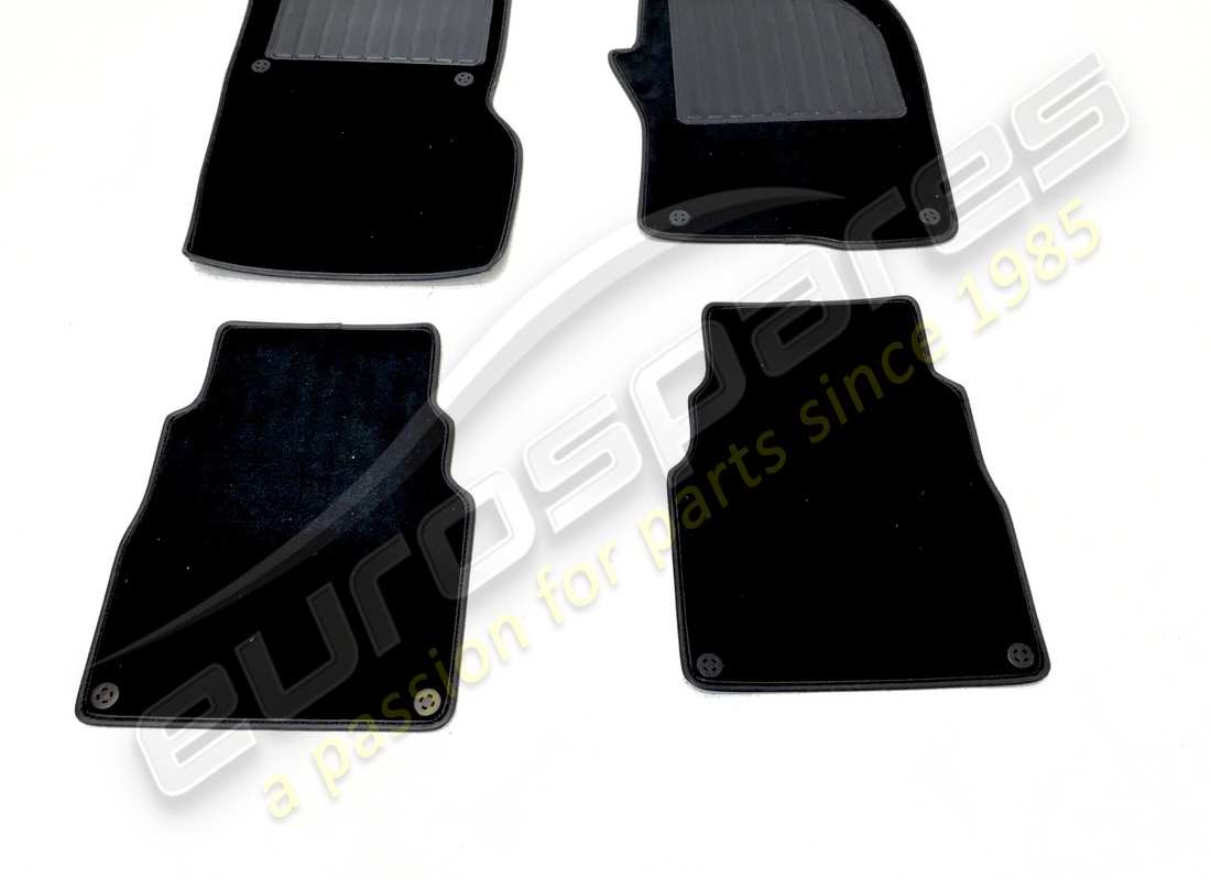 new (other) maserati set of mats for car with extinguisher manual rhd part number 381510040 (1)