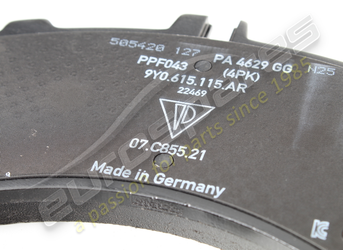 new porsche 1 set of brake pads for disk brake. part number 9y0698151ar (3)