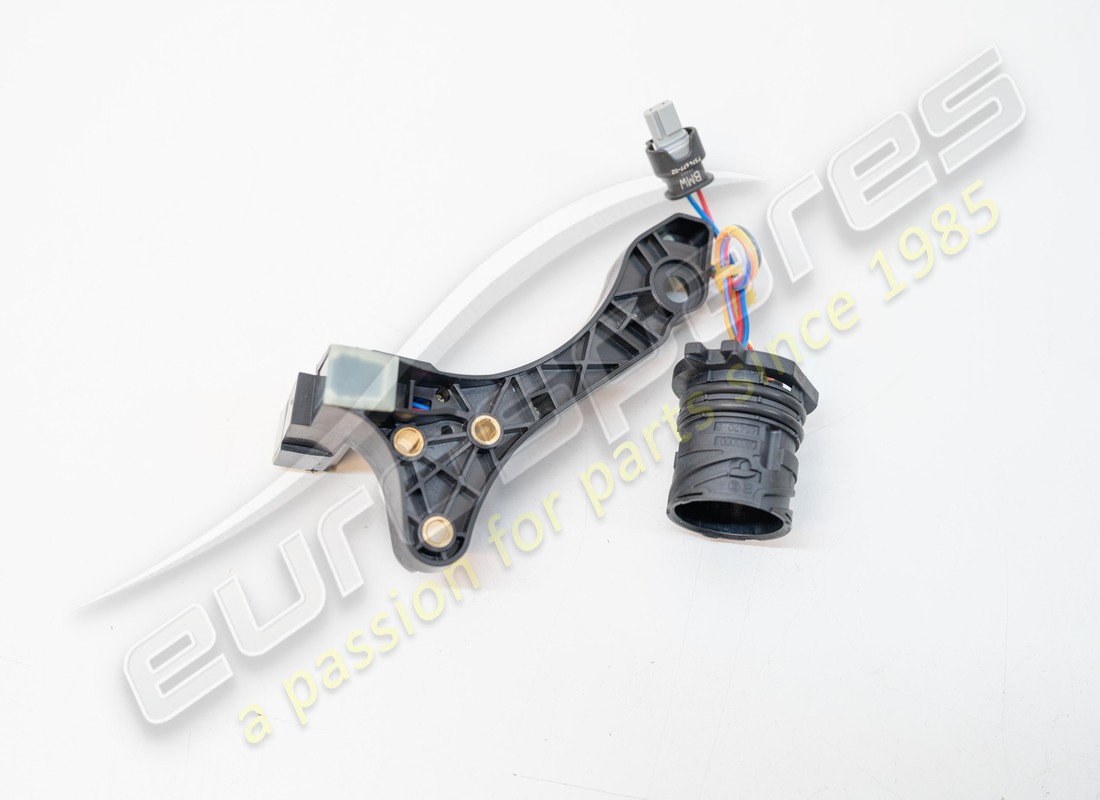 NEW FERRARI SPEED SENSOR KIT. PART NUMBER 70004196 (5) new ferrari speed sensor kit. part number 70004196 (5)