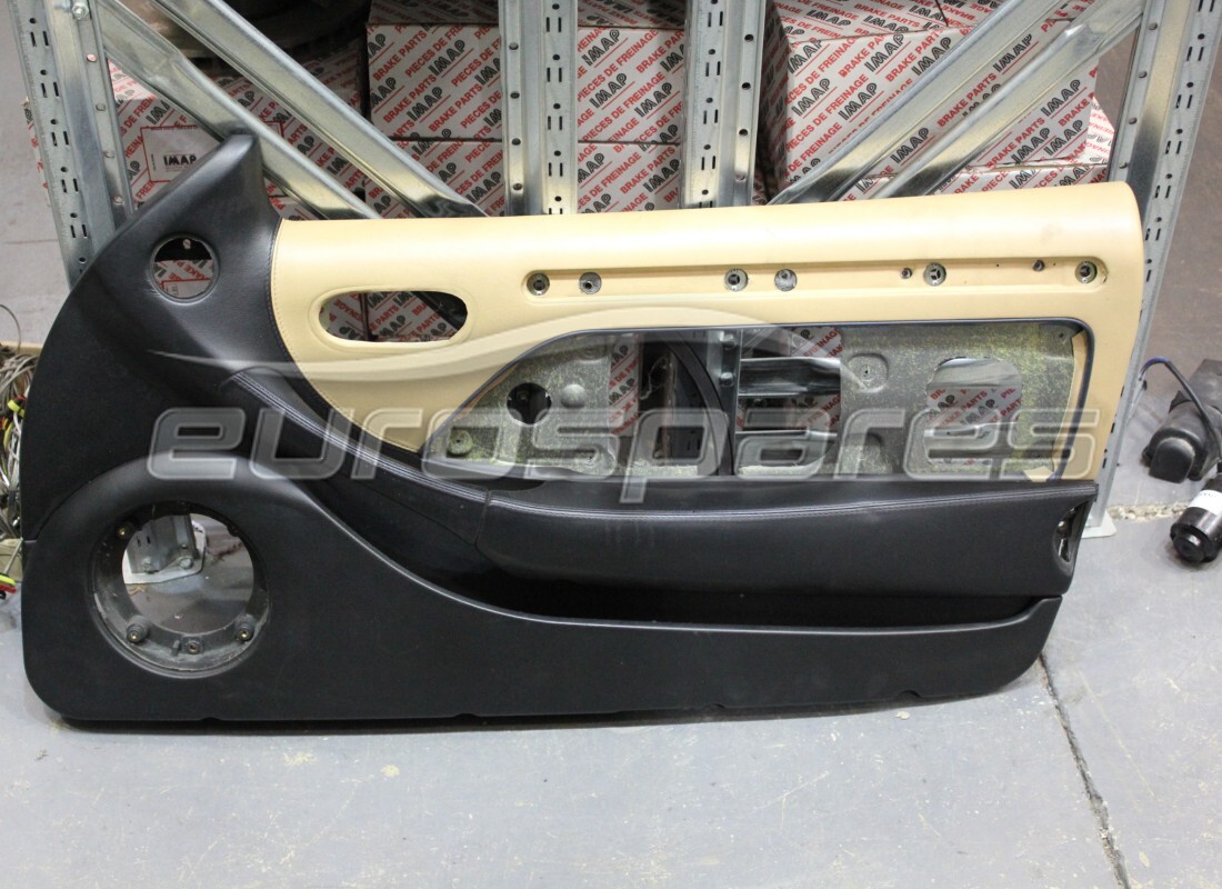 USED Maserati RH DOOR PANEL UPHOLSTERED . PART NUMBER 667740.. (1)