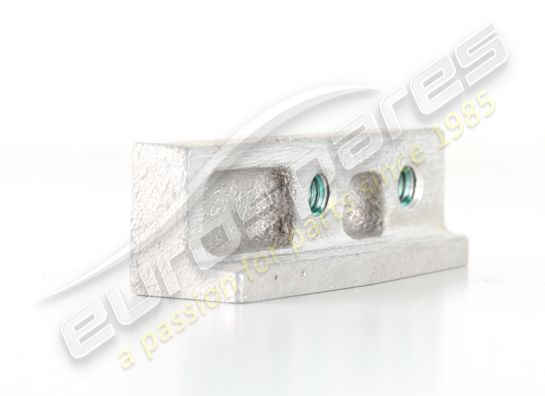 new ferrari rh subframe lower mounting b. part number 88655500 (2)