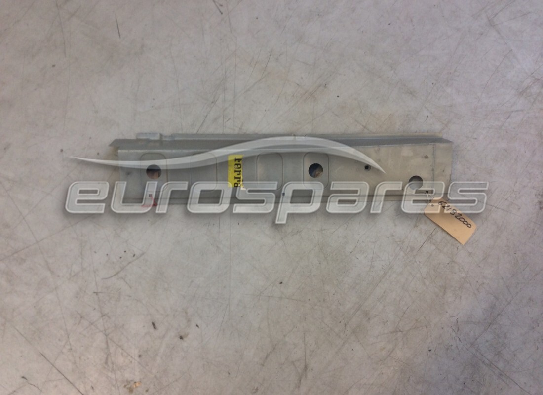 new ferrari lh panel. part number 62182000 (1)