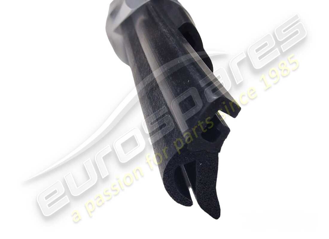 new lamborghini rubber profile. part number 0072001177 (2)