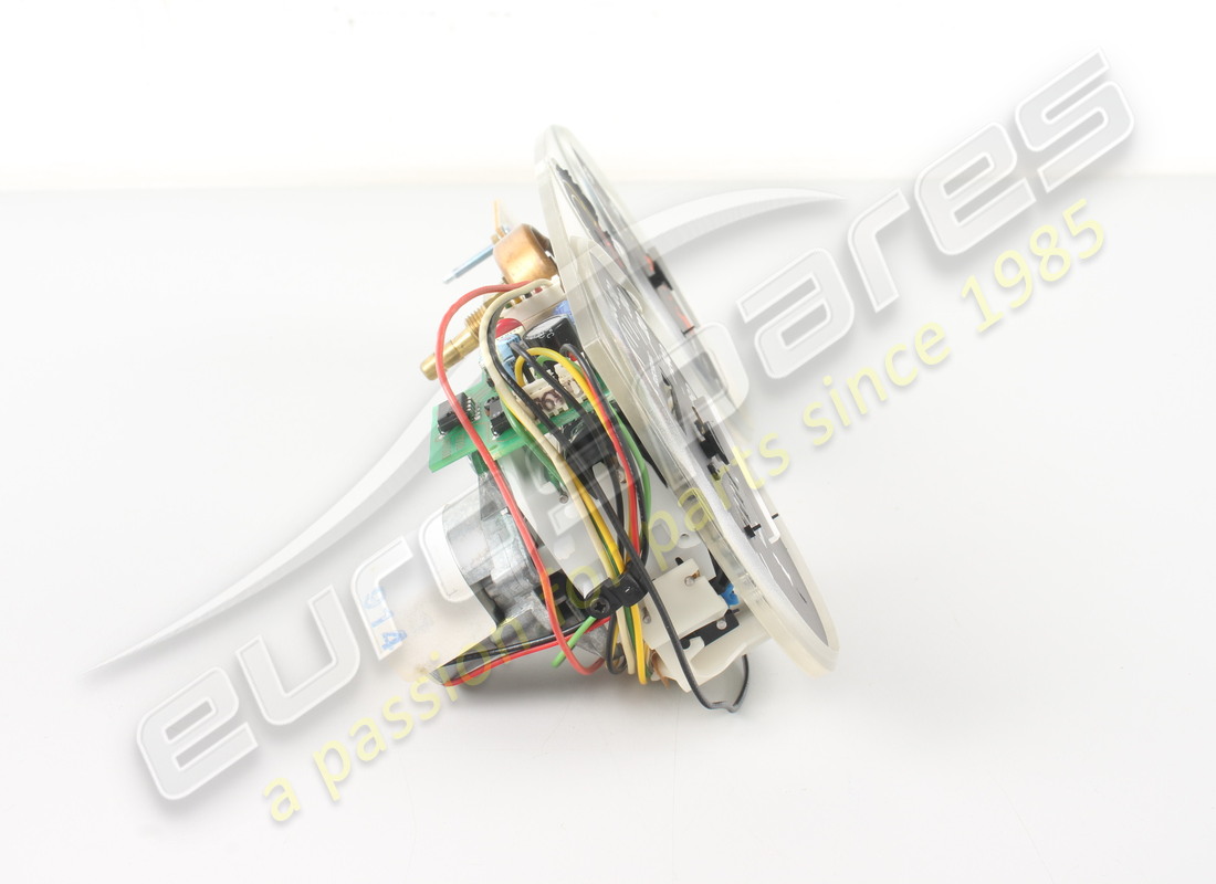 new (other) maserati instrument panel. part number 313652201 (3)