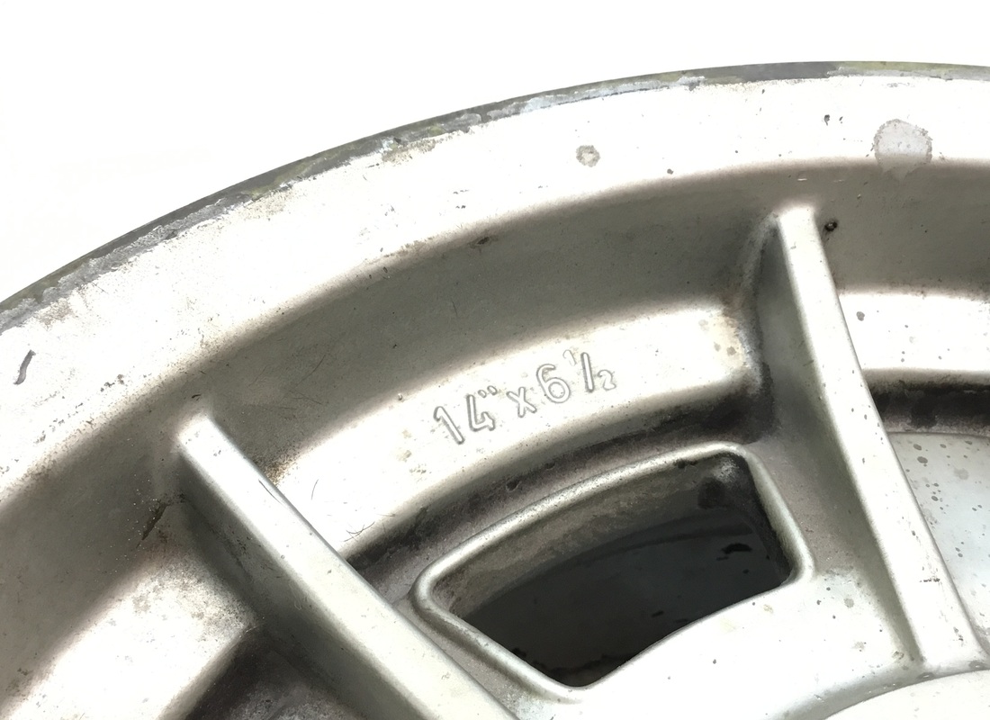used ferrari cromodora wheels set 14 x 6½. part number 108713set (3)