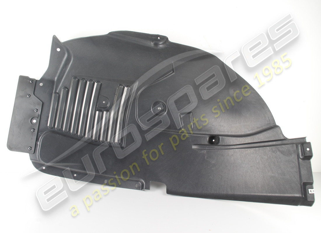 new maserati rh front wheelhouse guard (l. part number 670105934 (4)