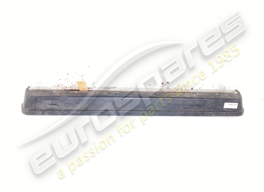 used ferrari rear bumper. part number 60573600 (2)
