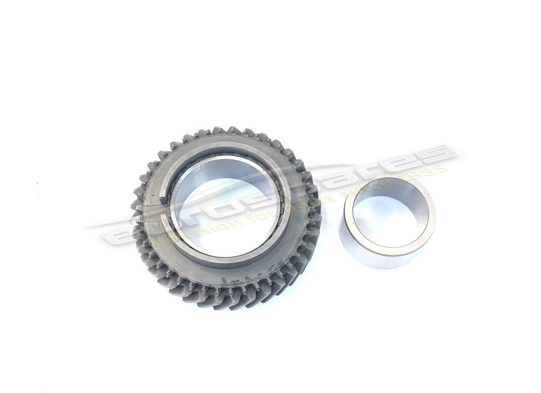 new lamborghini 2nd speed idle gear. part number 002402713 (1)