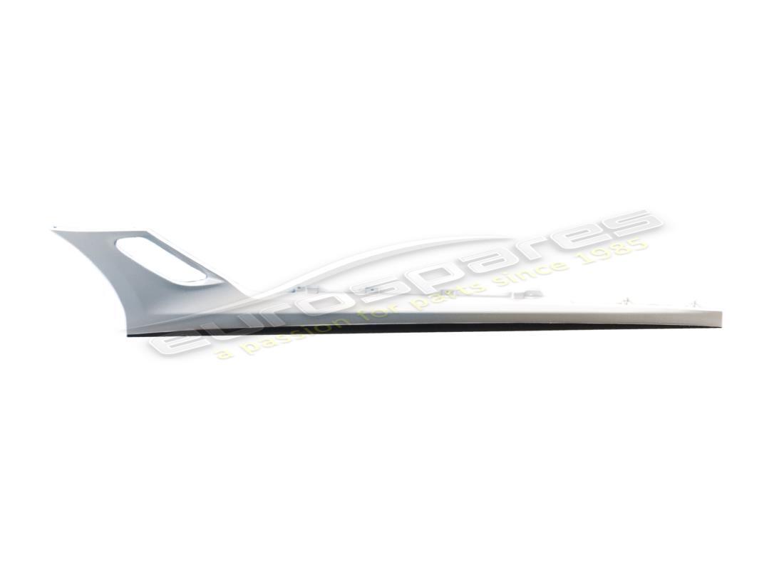 used ferrari side skirt rh sill cover. part number 83338500 (1)