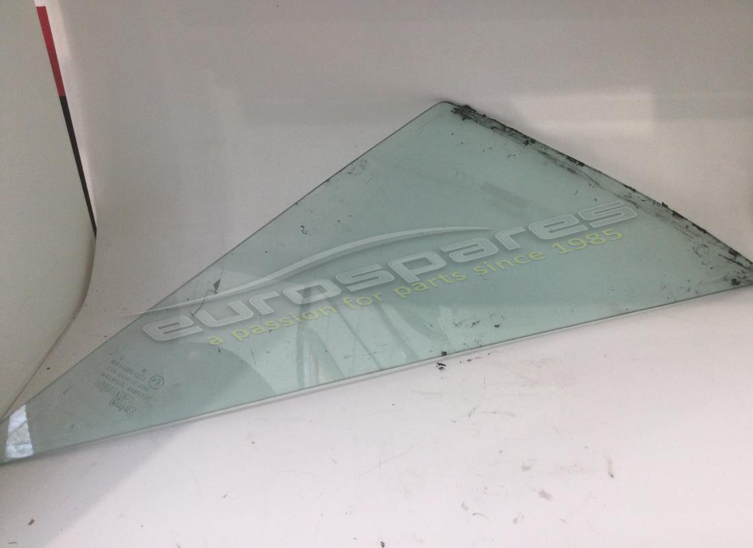 USED Ferrari LH FRONT QUARTER LIGHT GLASS GTB . PART NUMBER 62482200 (1)