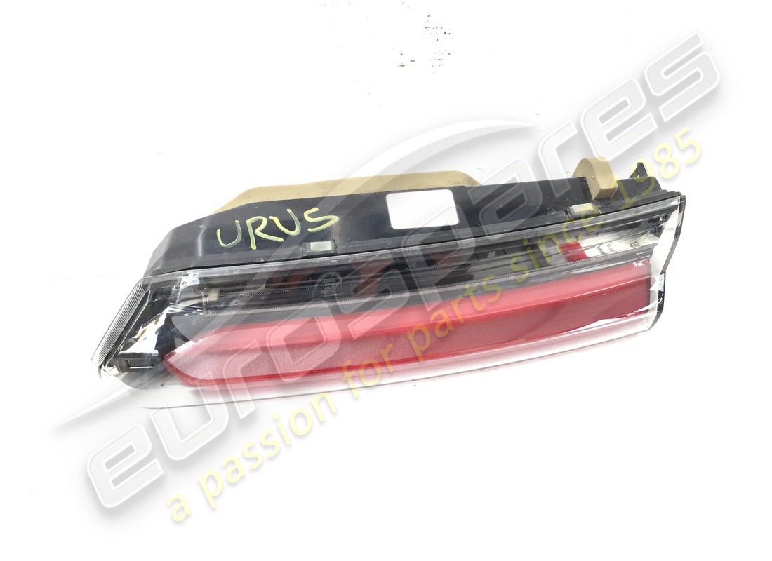 used lamborghini side marker refl. part number 4ml945072b (1)