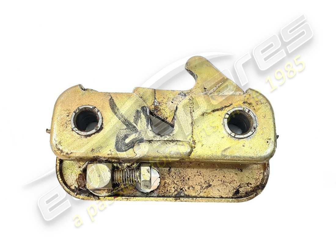 used ferrari bonnet lock. part number 60277407 (2)