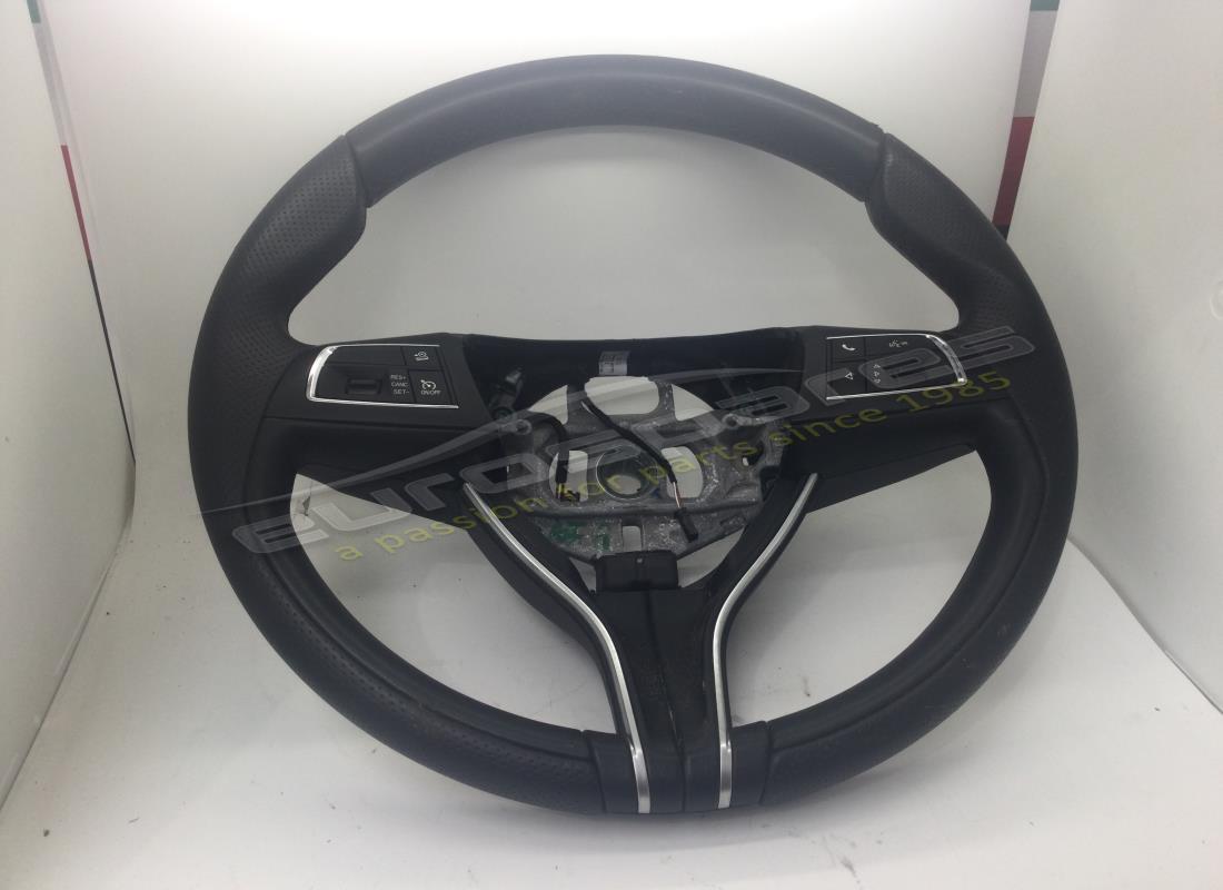 USED Maserati STEERING WHEEL BLACK . PART NUMBER 670089775 (1)