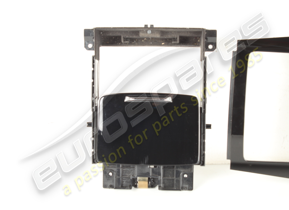 USED MASERATI TUNNEL GLOVE COMPARTMENT BLA. PART NUMBER 673011000 (2) used maserati tunnel glove compartment bla. part number 673011000 (2)