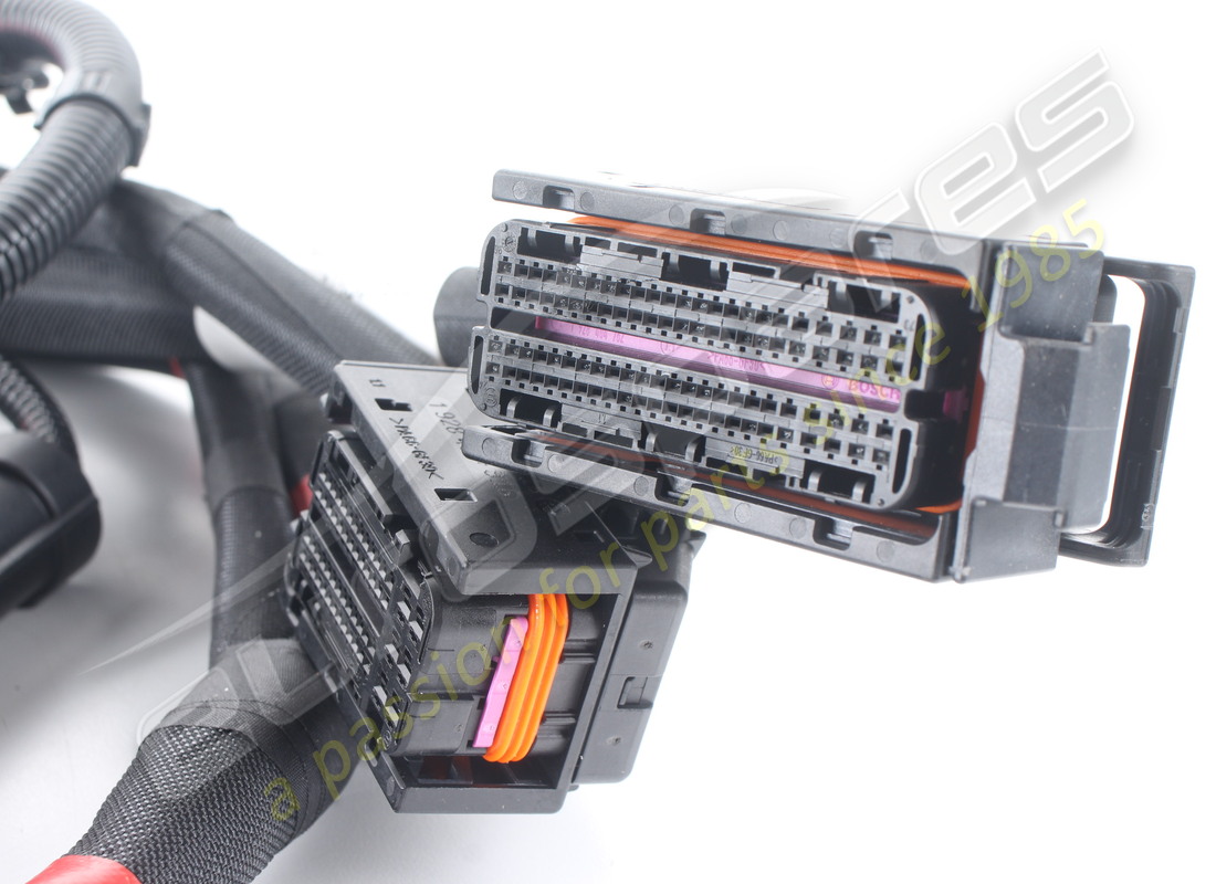 NEW FERRARI LH ENGINE INJECTION CABLE. PART NUMBER 251899 (3) new ferrari lh engine injection cable. part number 251899 (3)