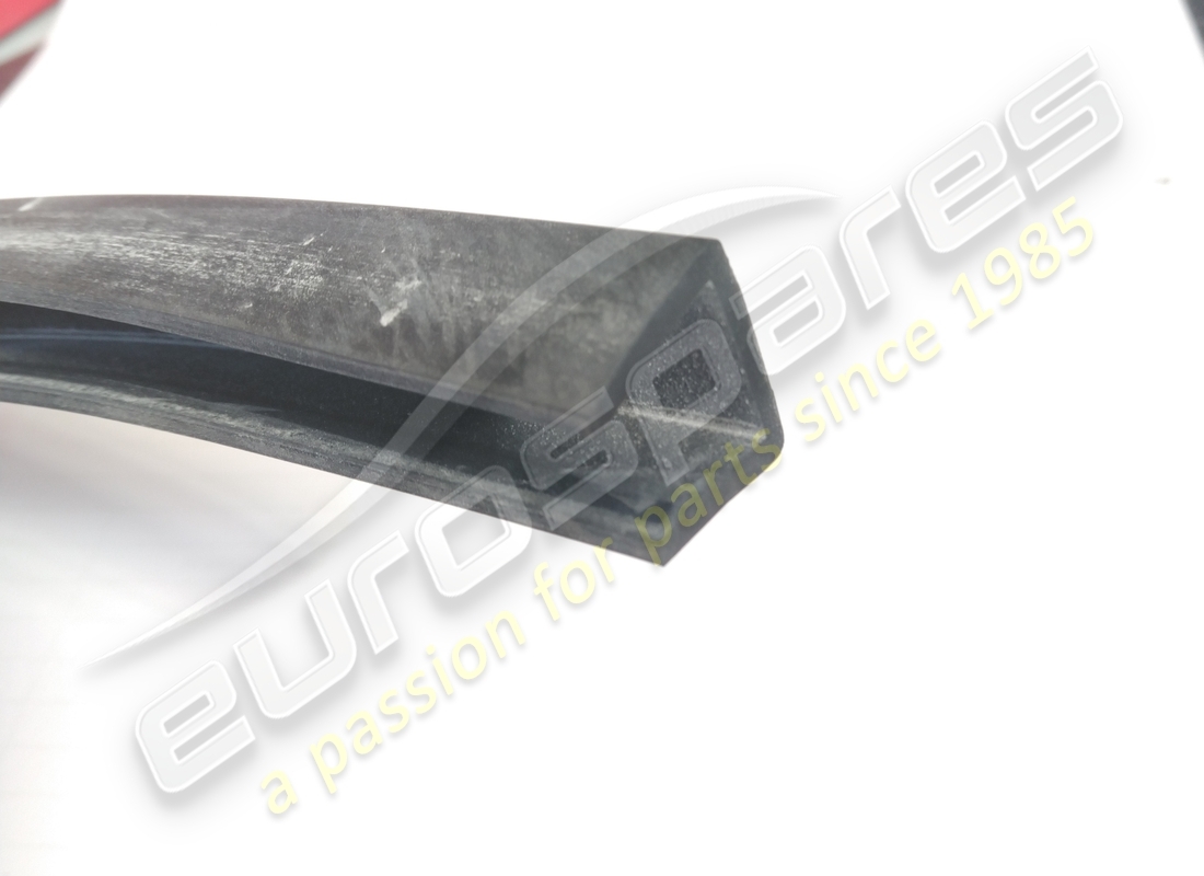 NEW Lamborghini REAR SCREEN WEATHER STRIP . PART NUMBER 14300110 (1)