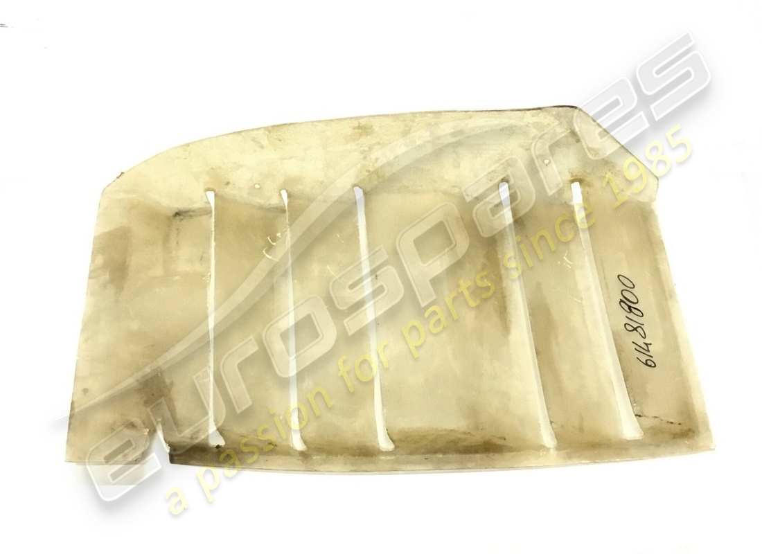 new ferrari rh rear front wheel arch section. part number 61481800 (2)