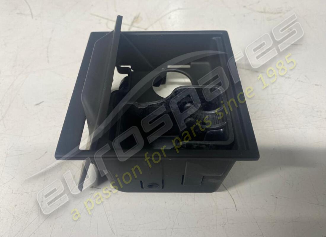 new ferrari ashtray. part number 67505800 (4)