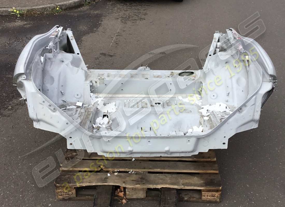 new (other) eurospares rear chassis (lhd). part number eap1373995 (4)