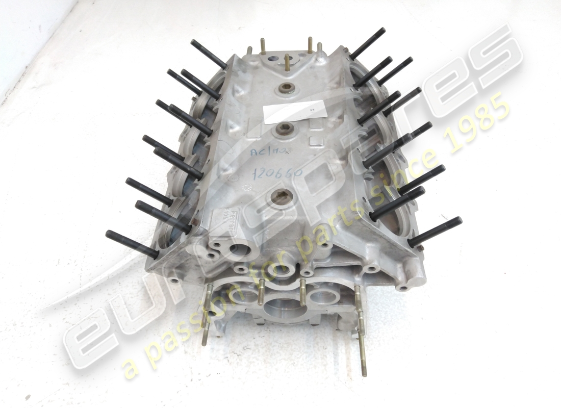 new ferrari 288 gto crankcase. part number 120660 (4)