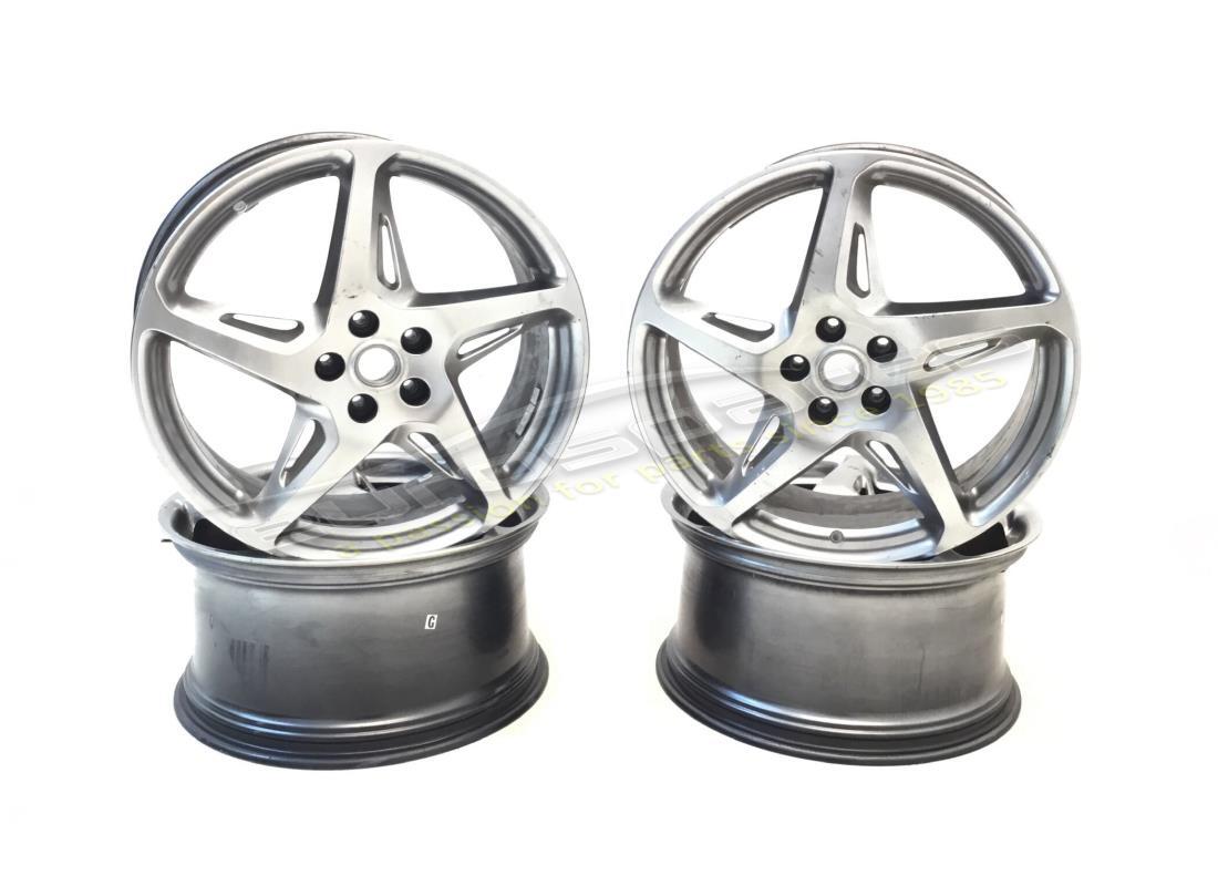 USED FERRARI WHEEL SET. PART NUMBER FWHE072 (1) used ferrari wheel set. part number fwhe072 (1)