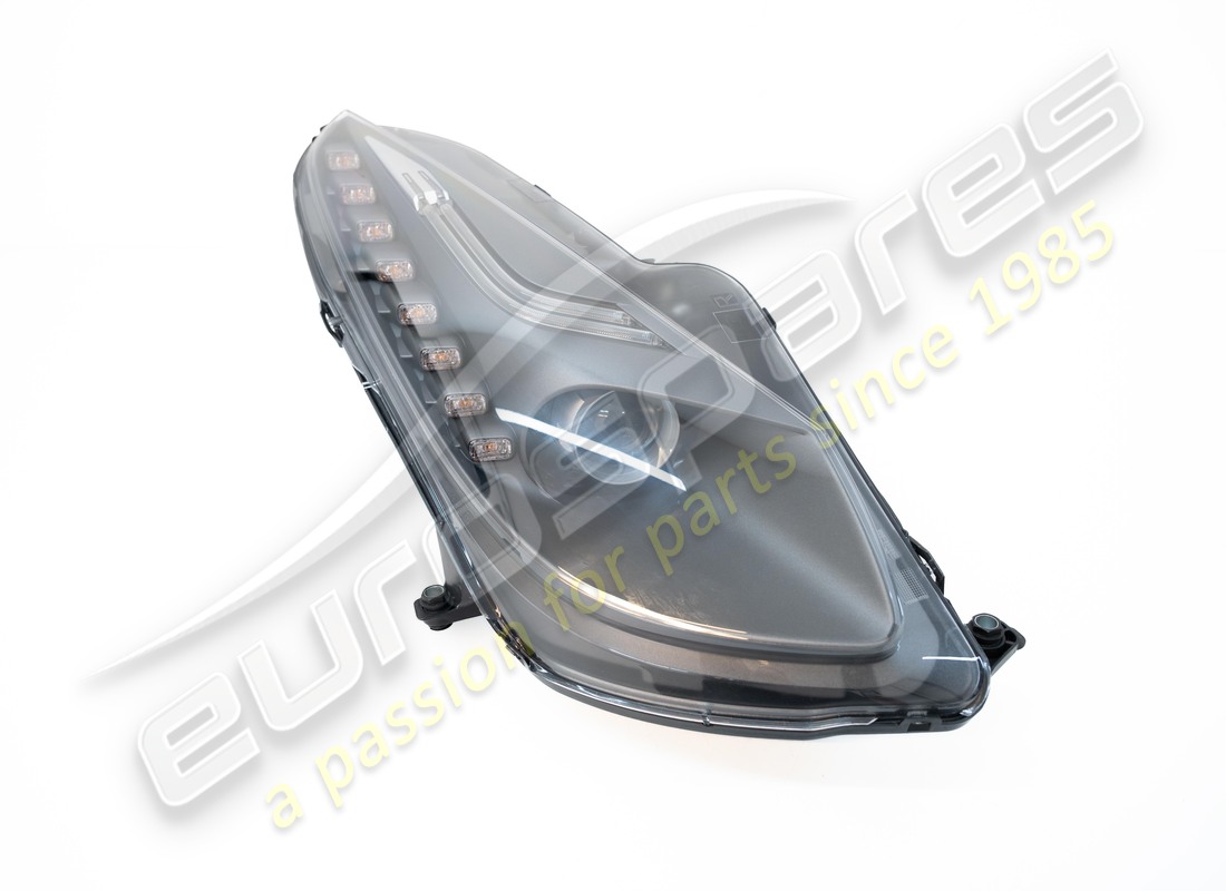 NEW FERRARI RH HEADLAMP AFS. PART NUMBER 275037 (1) new ferrari rh headlamp afs. part number 275037 (1)