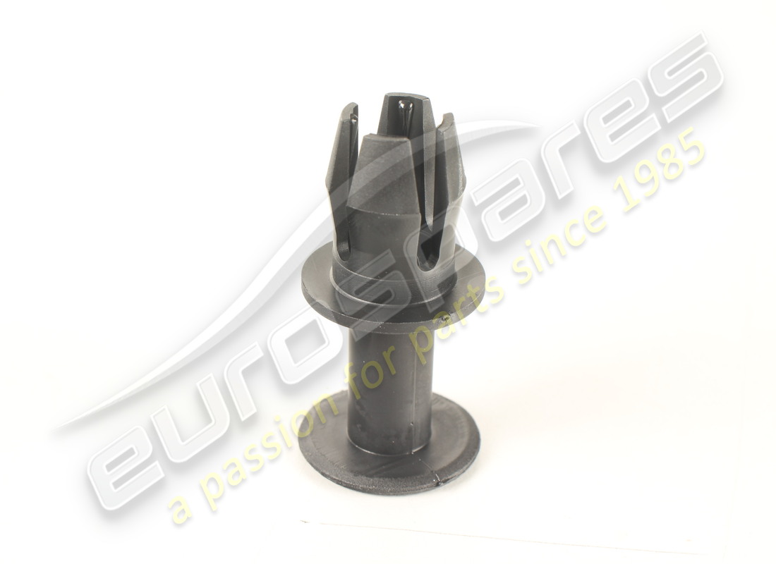 new lamborghini expansion rivet durchm. 14. part number 8k0863788 (1)