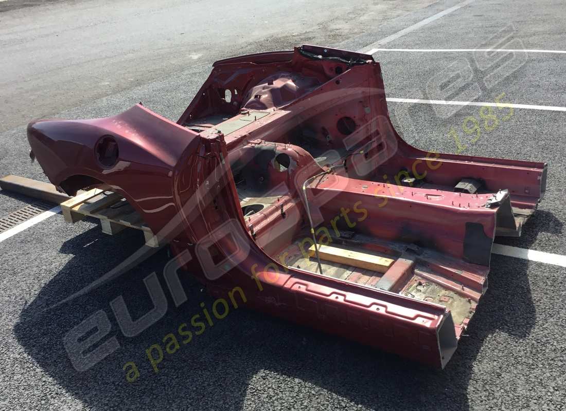 used ferrari rear frame section. part number 814360000b (6)
