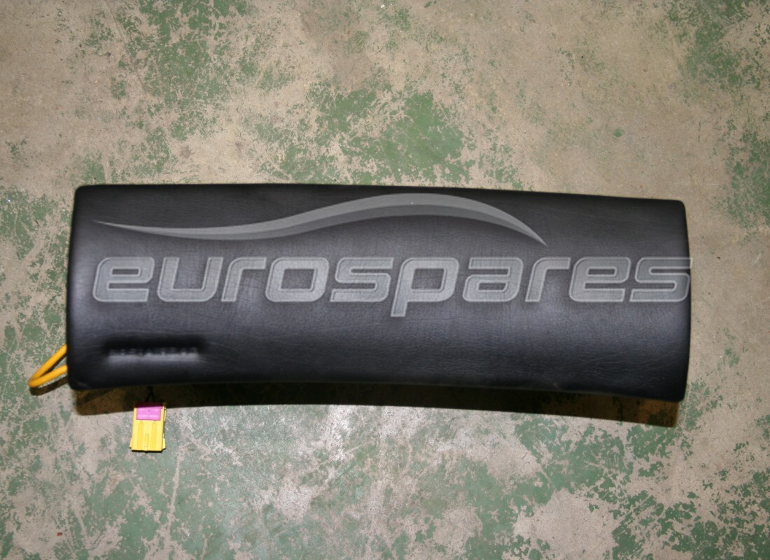 used maserati passenger side air-bag. part number 683428.. (1)