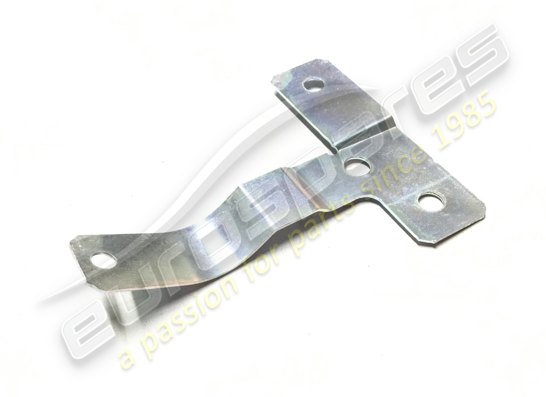 new maserati lh bracket. part number 388300387 (1)