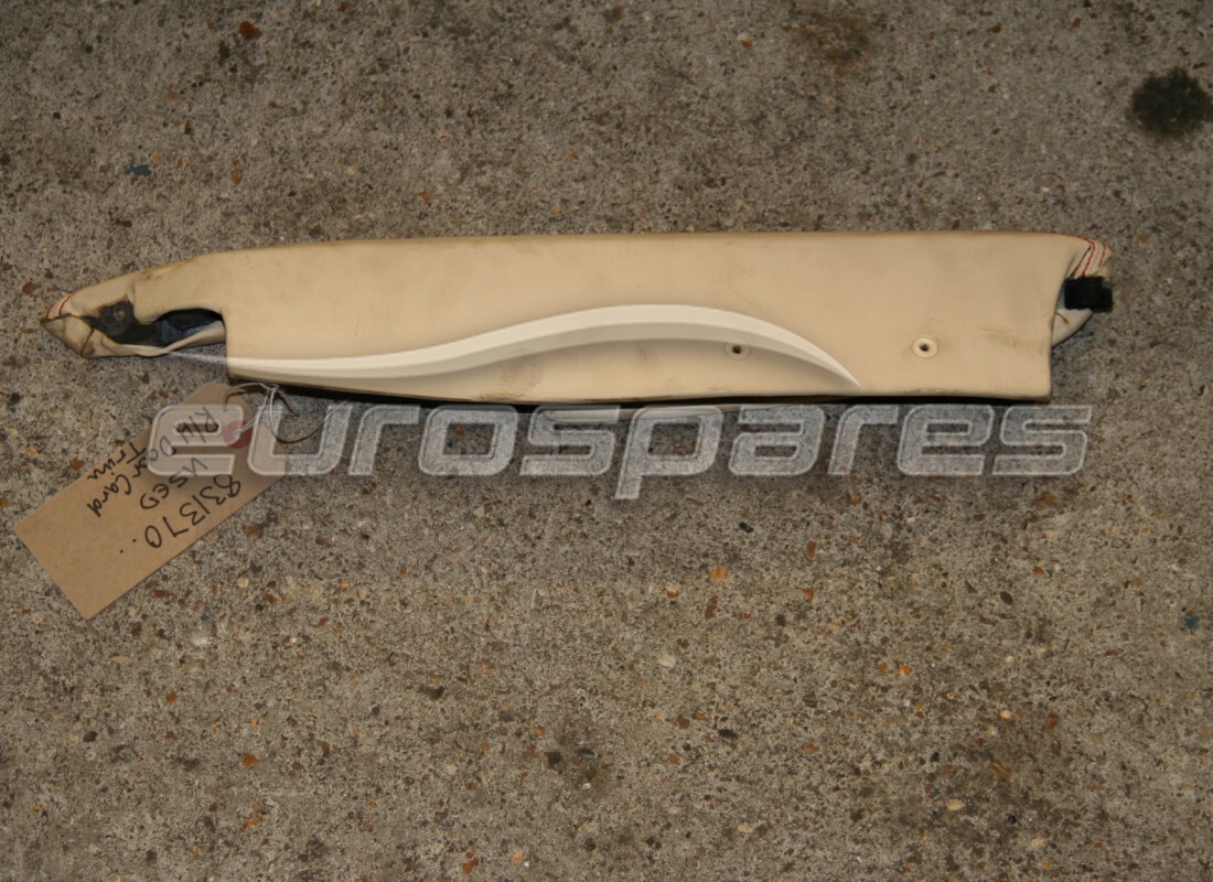 USED Ferrari RH ARMREST . PART NUMBER 831370.. (1)