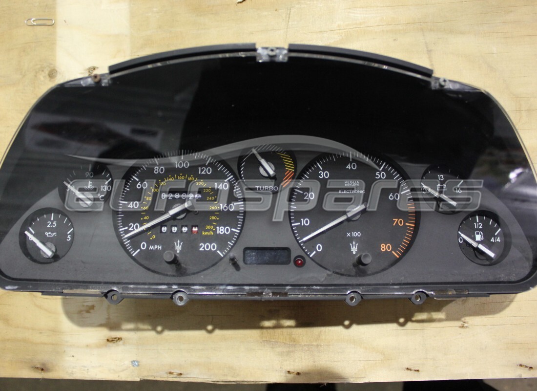 USED Maserati INSTRUMENT ASSEMBLY . PART NUMBER 373620100 (1)