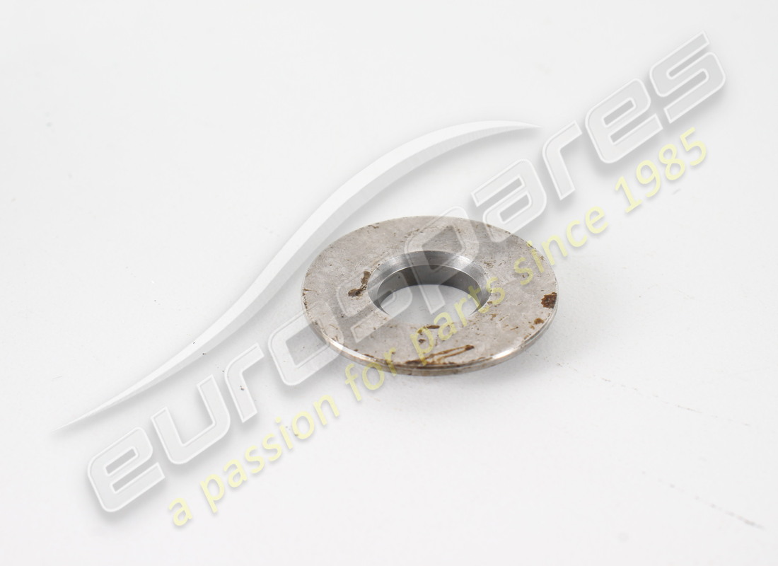 new ferrari lower valve spring seat. part number 117568 (2)