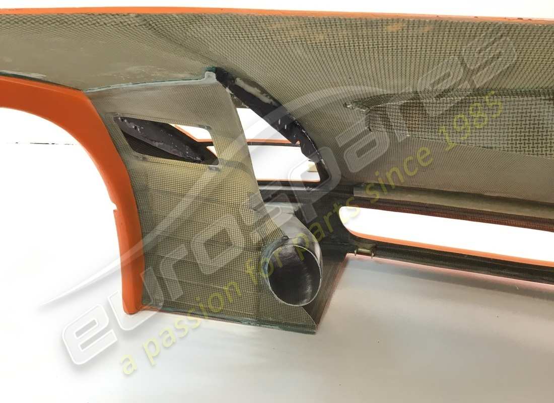new oem front bonnet. part number 62611000 (4)