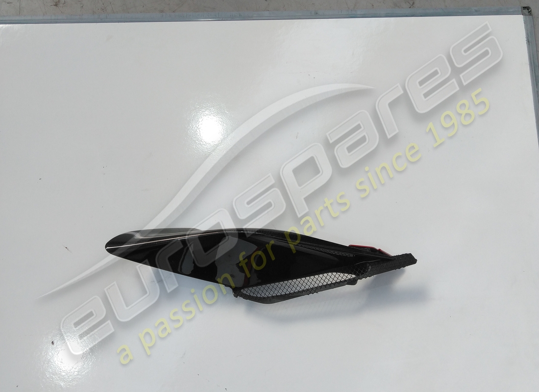 USED Ferrari COMPLETE RH LATERAL WING . PART NUMBER 891184 (1)