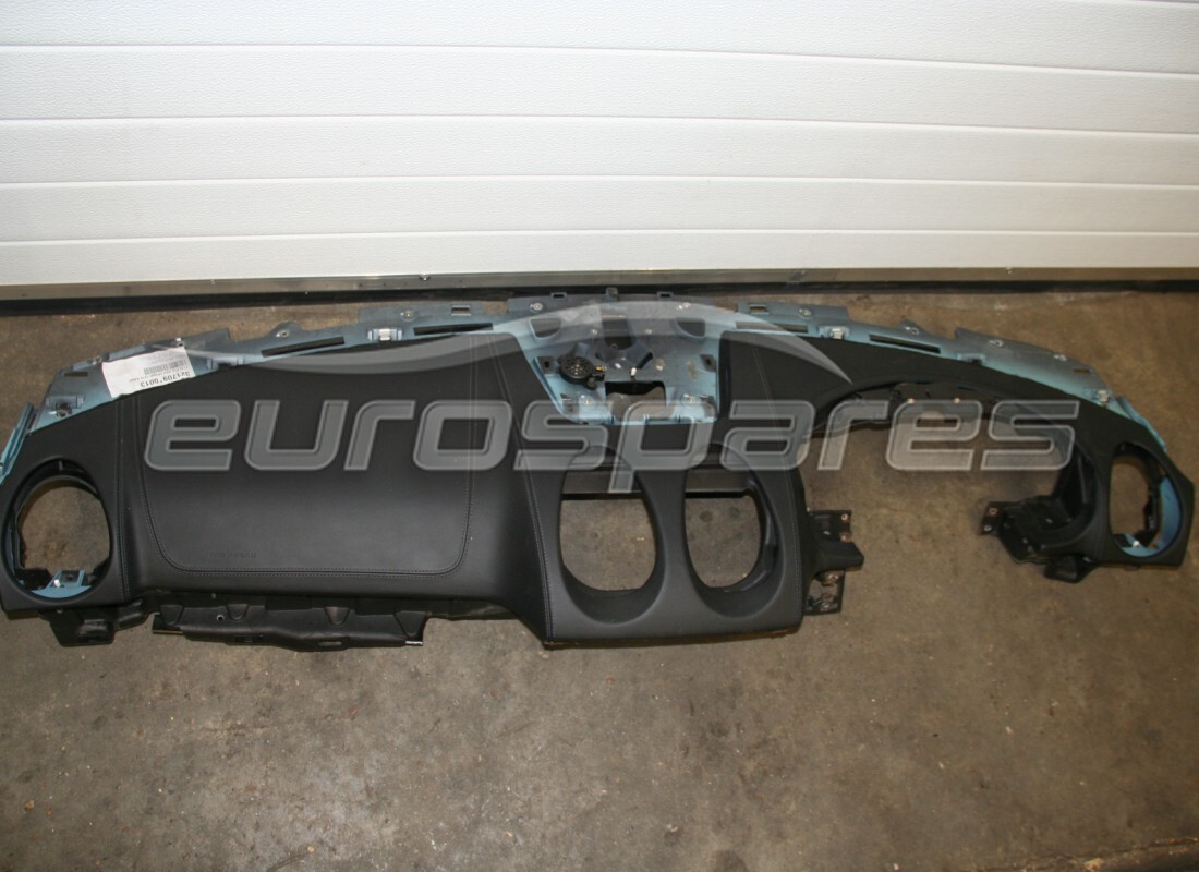 used ferrari complete upper area. part number 808951.. (1)