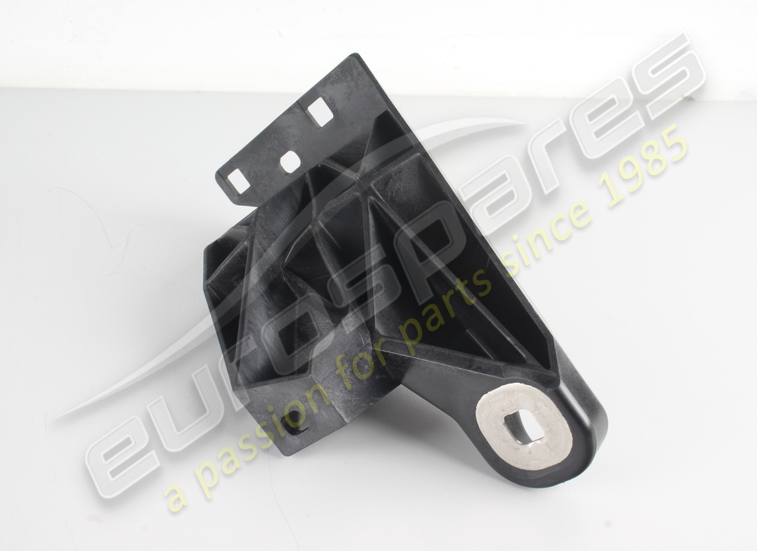 new lamborghini bracket kuehlerlager unten. part number 4m0805201 (2)