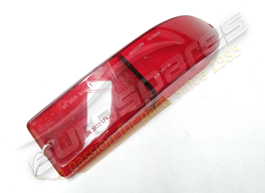 used ferrari rh rear lamp lens. part number 2428234200 (2)