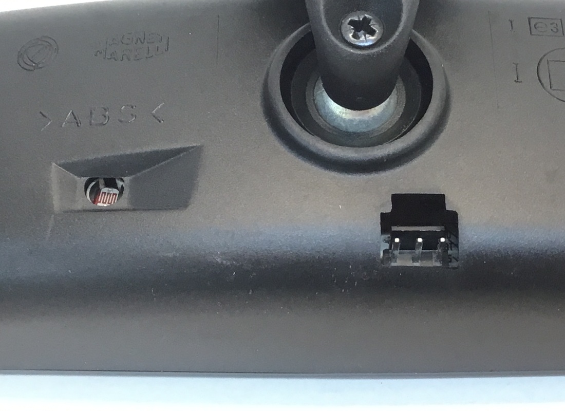 new maserati electrochromic int.rear-view. part number 66182900 (4)
