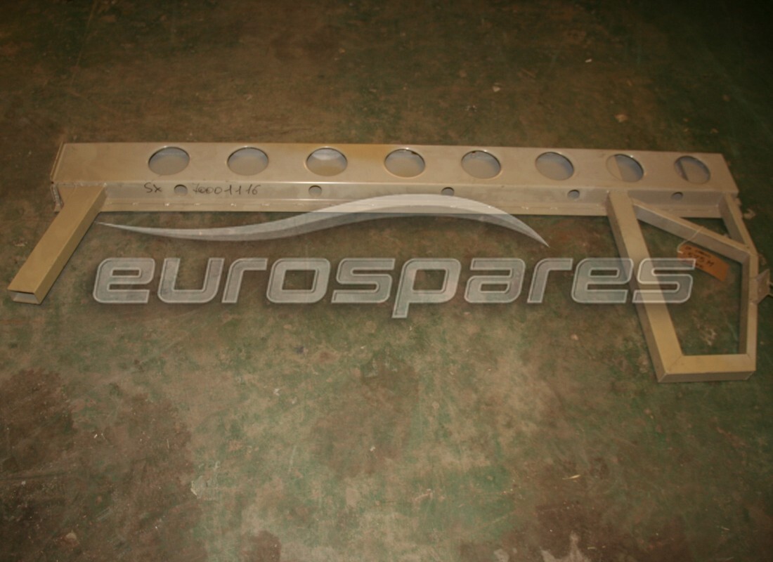 new ferrari lh side spar. part number 70000183 (1)