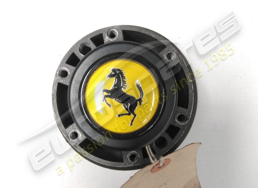 used ferrari steering wheel hub. part number 107484a (1)