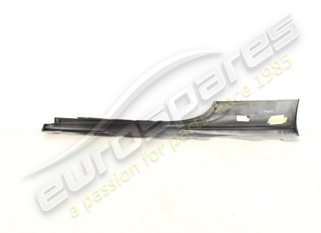 new ferrari complete rh underdoor trim. part number 985861771 (2)