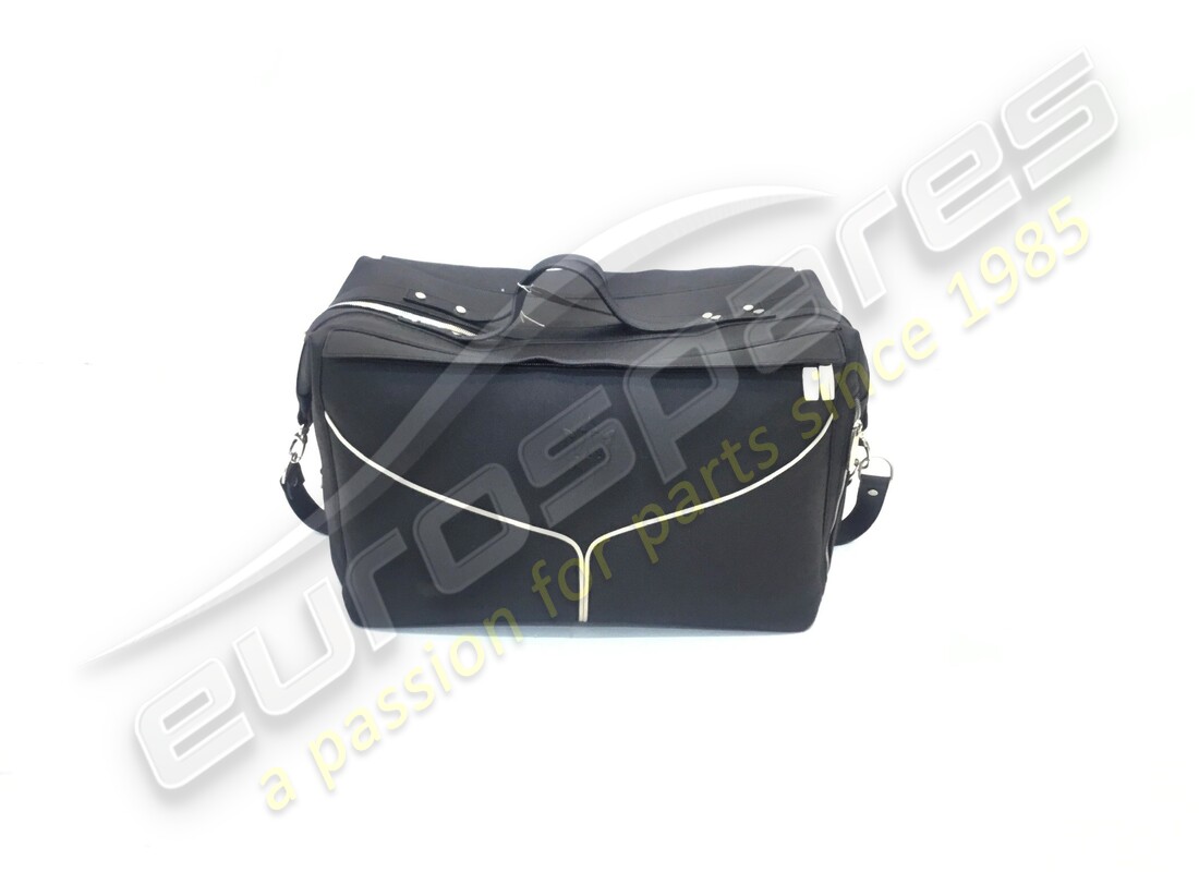 new maserati luggage bag, black leather. part number 940000313 (1)